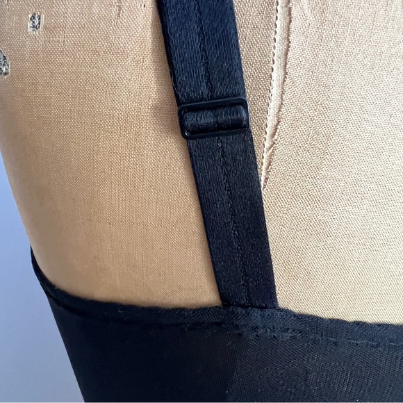 Dolce & Gabbana Dark Gray Pinstripe Cropped Bustier corset bra top IT42 | US 6 M - Picture 10 of 16